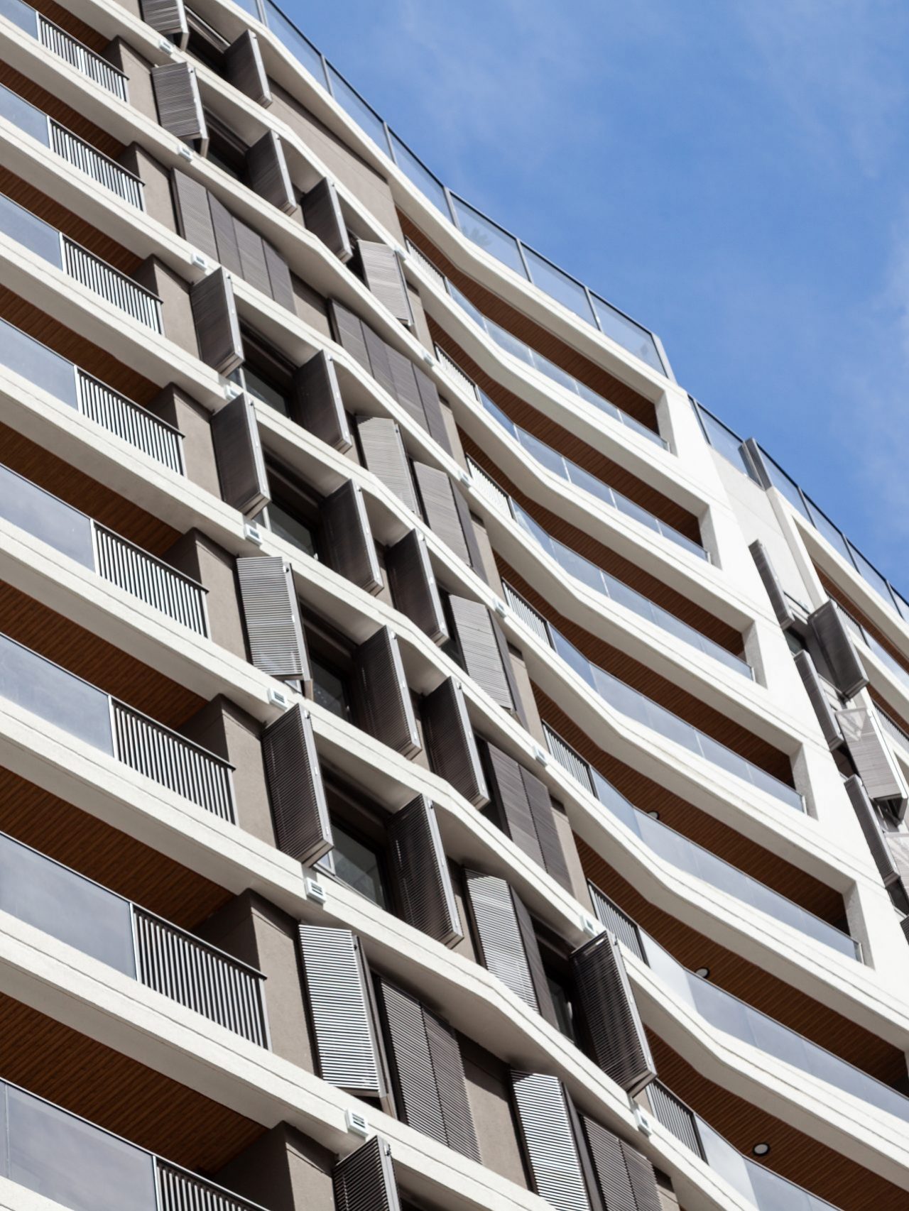 Empreendimento Inside Vila Nova, localizado na Rua Jacques Felix, São Paulo - SP. Projeto de arquitetura desenvolvido por IDE STUDIO