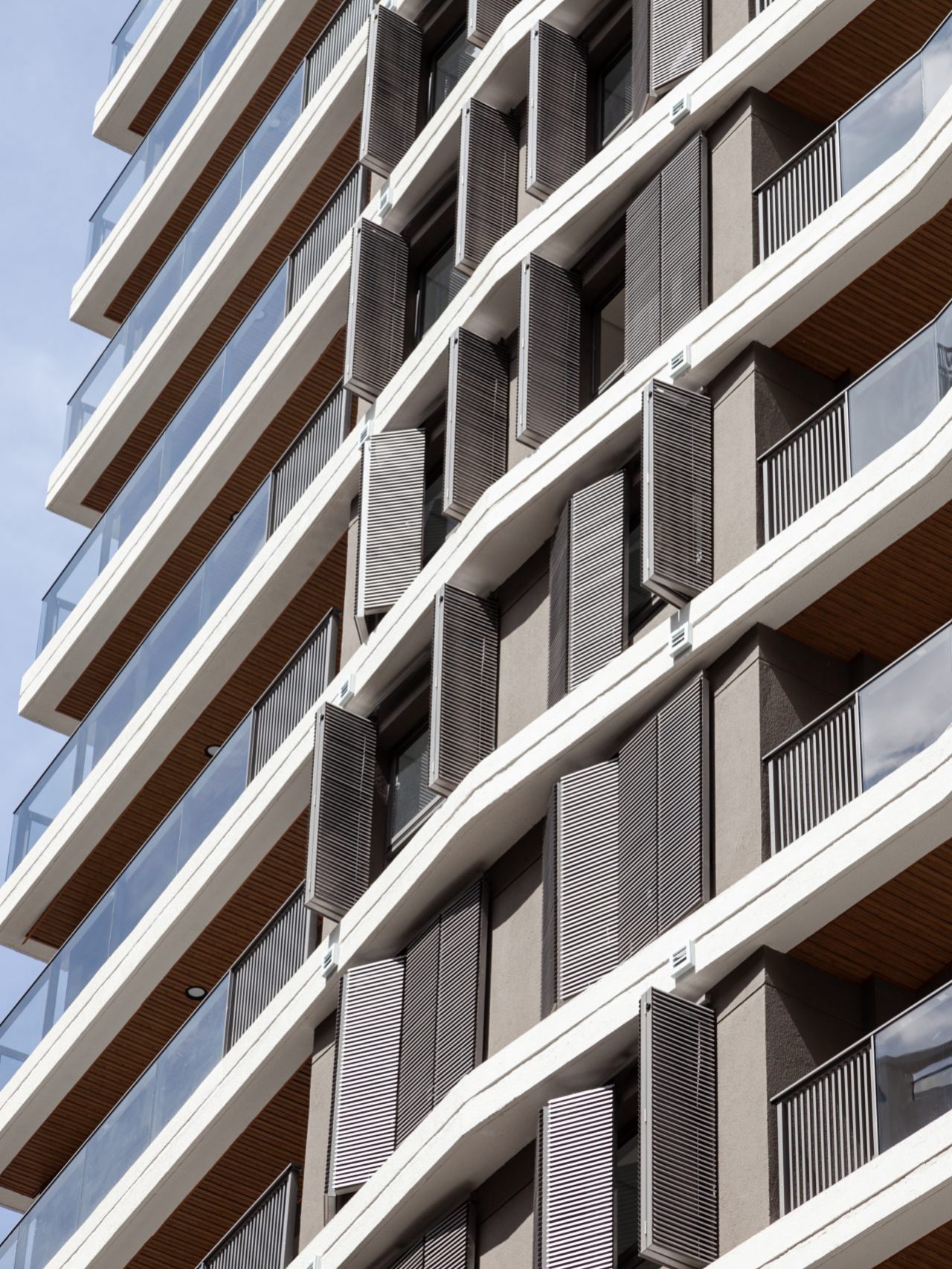 Empreendimento Inside Vila Nova, localizado na Rua Jacques Felix, São Paulo - SP. Projeto de arquitetura desenvolvido por IDE STUDIO