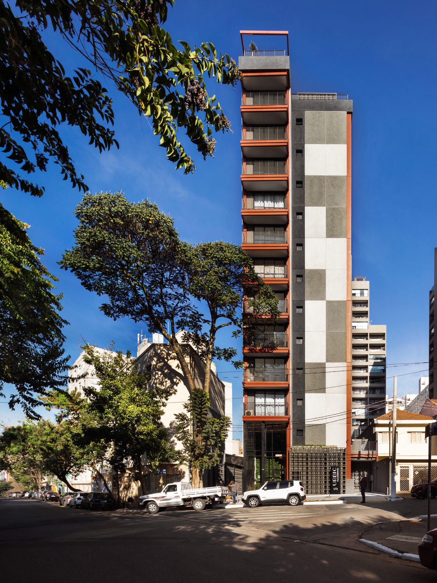 Empreendimento Urbic Vila Mariana, localizado na Rua Tomas Alves, São Paulo - SP. Projeto de arquitetura desenvolvido por IDE STUDIO