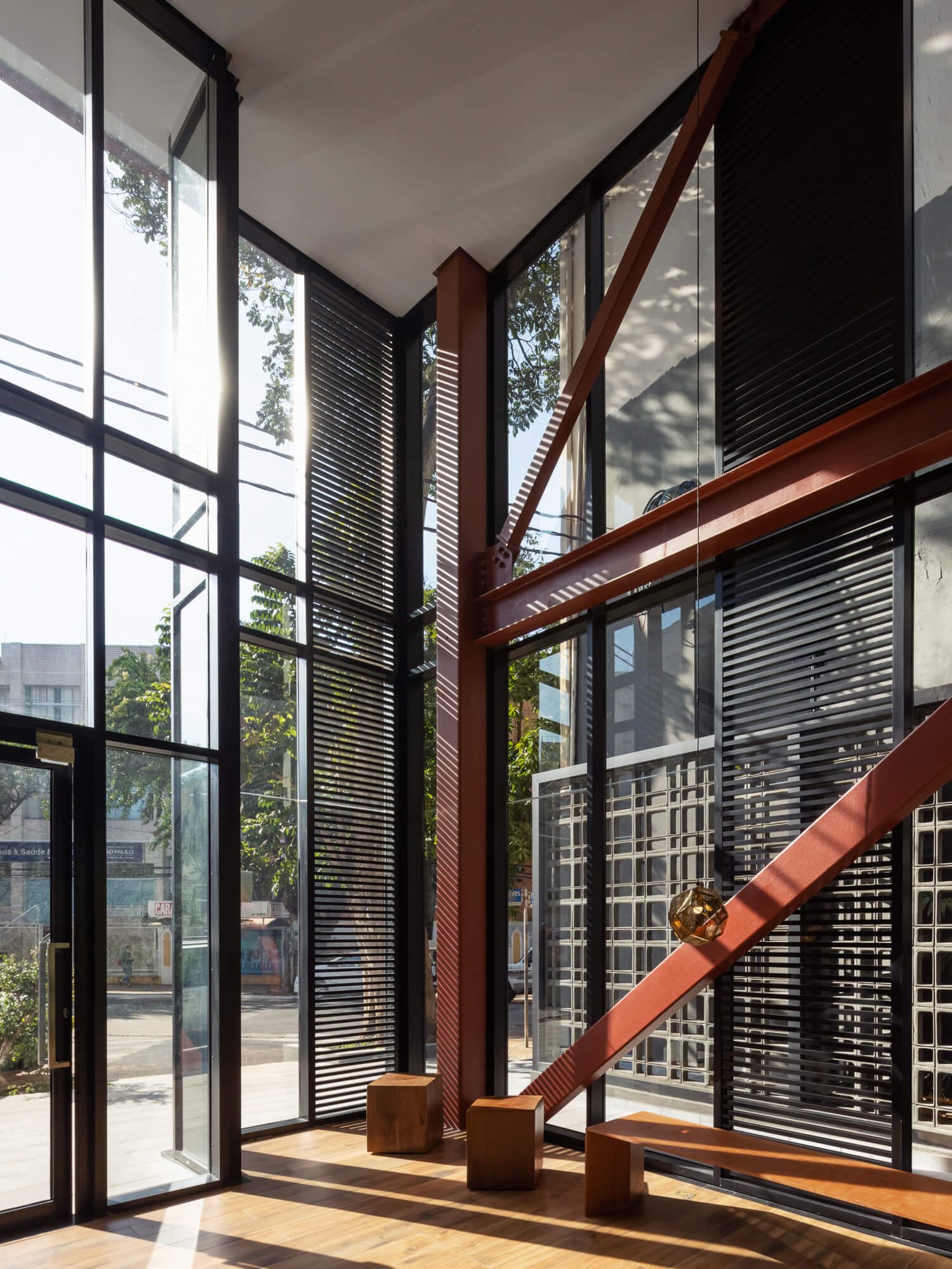 Empreendimento Urbic Vila Mariana, localizado na Rua Tomas Alves, São Paulo - SP. Projeto de arquitetura desenvolvido por IDE STUDIO