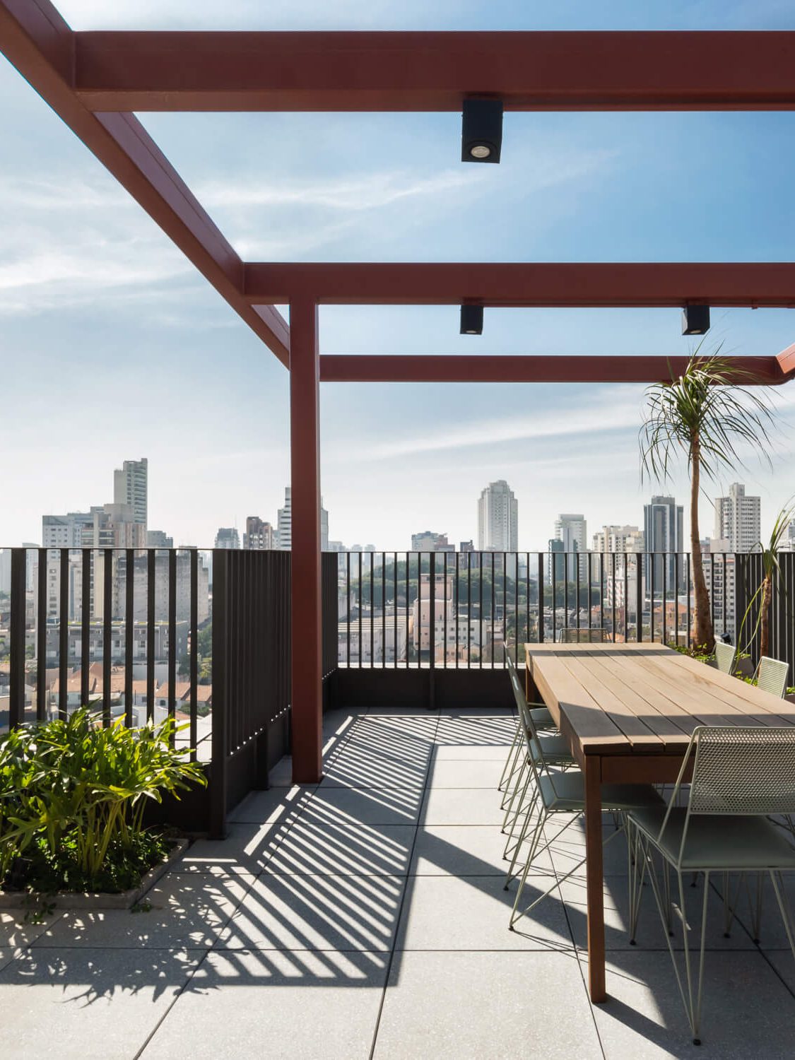 Empreendimento Urbic Vila Mariana, localizado na Rua Tomas Alves, São Paulo - SP. Projeto de arquitetura desenvolvido por IDE STUDIO