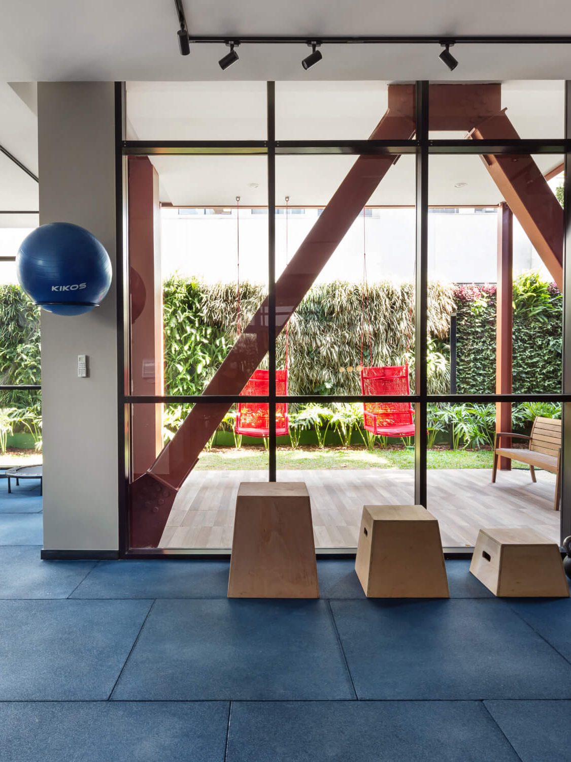 Empreendimento Urbic Vila Mariana, localizado na Rua Tomas Alves, São Paulo - SP. Projeto de arquitetura desenvolvido por IDE STUDIO