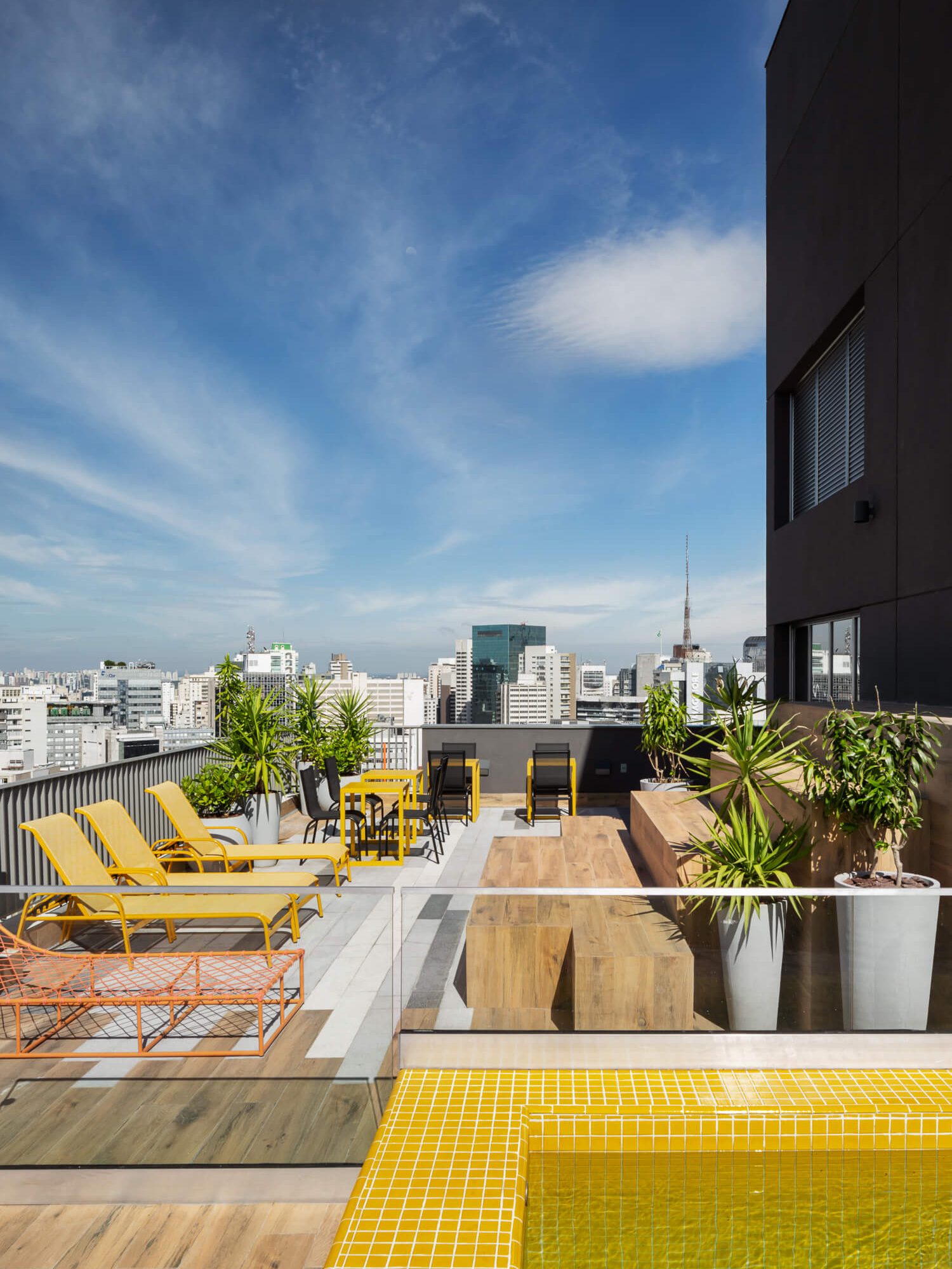 Empreendimento VN Vergueiro na Rua Vergueiro, São Paulo, projeto de arquitetura com 12.000 m² desenvolvido pela IDE STUDIO