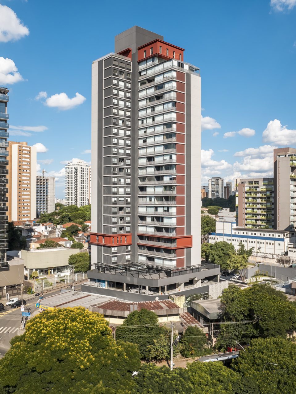 Empreendimento VN Turiassú localizado na Rua Turiassú, São Paulo, projeto de arquitetura com 14.000 m² desenvolvido pela Ide Studio.